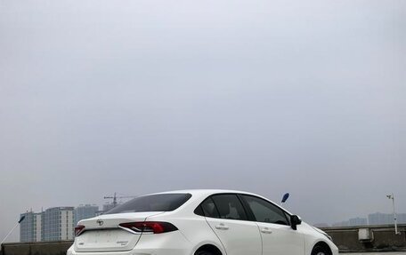 Toyota Corolla, 2021 год, 1 550 000 рублей, 4 фотография