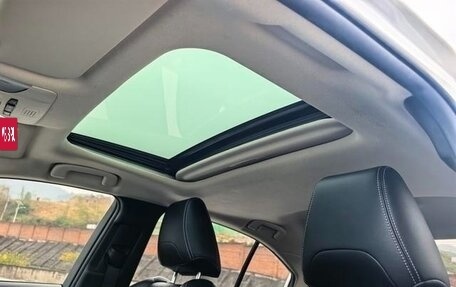 Toyota Corolla, 2021 год, 1 550 000 рублей, 17 фотография