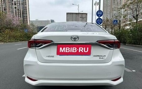 Toyota Corolla, 2021 год, 1 550 000 рублей, 4 фотография