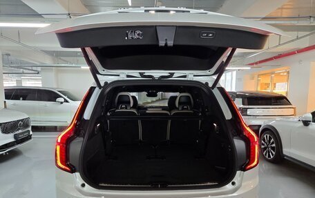 Volvo XC90 II рестайлинг, 2025 год, 8 290 099 рублей, 17 фотография