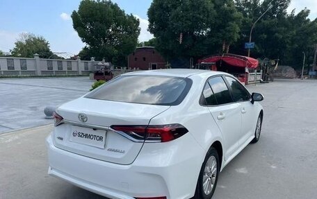 Toyota Corolla, 2021 год, 1 550 000 рублей, 4 фотография