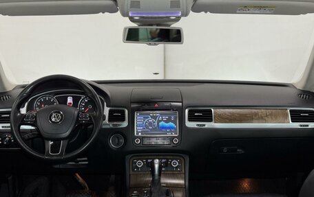 Volkswagen Touareg III, 2016 год, 3 099 000 рублей, 11 фотография