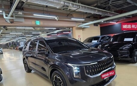 KIA Carnival, 2025 год, 6 250 000 рублей, 3 фотография