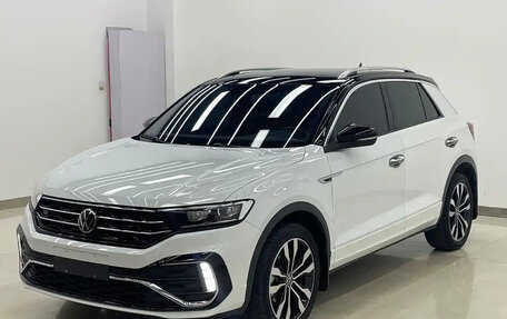 Volkswagen T-Roc I, 2022 год, 1 580 888 рублей, 1 фотография