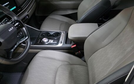 KIA Carnival, 2025 год, 6 250 000 рублей, 10 фотография