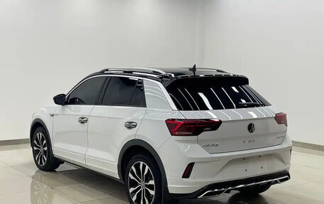 Volkswagen T-Roc I, 2022 год, 1 580 888 рублей, 4 фотография