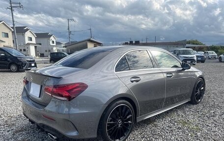 Mercedes-Benz A-Класс, 2022 год, 2 500 000 рублей, 5 фотография