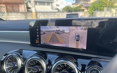 Mercedes-Benz A-Класс, 2022 год, 2 500 000 рублей, 13 фотография