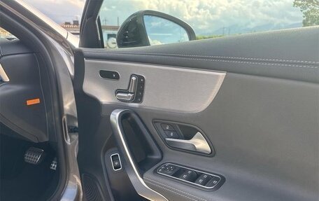 Mercedes-Benz A-Класс, 2022 год, 2 500 000 рублей, 21 фотография