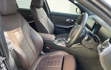 BMW 3 серия, 2022 год, 2 710 620 рублей, 16 фотография