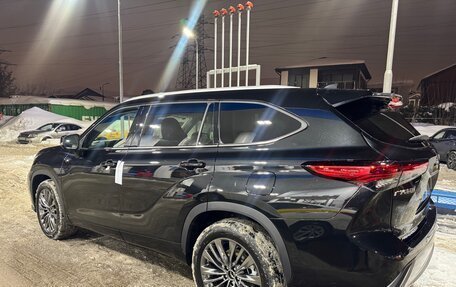 Toyota Highlander, 2025 год, 5 250 000 рублей, 4 фотография