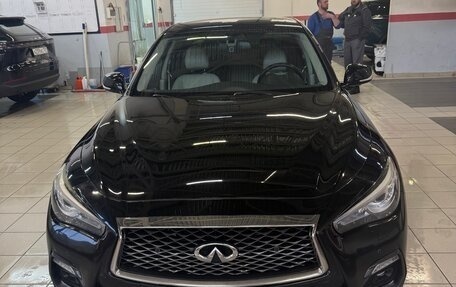 Infiniti Q50 I рестайлинг, 2017 год, 2 400 000 рублей, 12 фотография