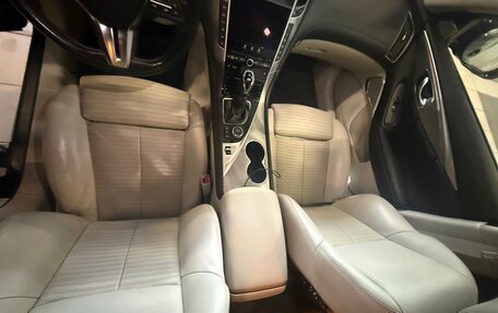 Infiniti Q50 I рестайлинг, 2017 год, 2 400 000 рублей, 33 фотография