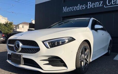 Mercedes-Benz A-Класс, 2022 год, 1 500 000 рублей, 5 фотография