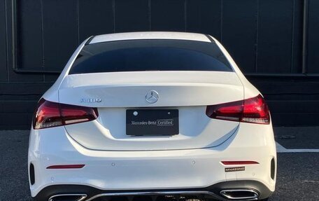 Mercedes-Benz A-Класс, 2022 год, 1 500 000 рублей, 6 фотография