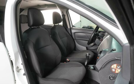 Renault Logan II, 2020 год, 849 000 рублей, 8 фотография