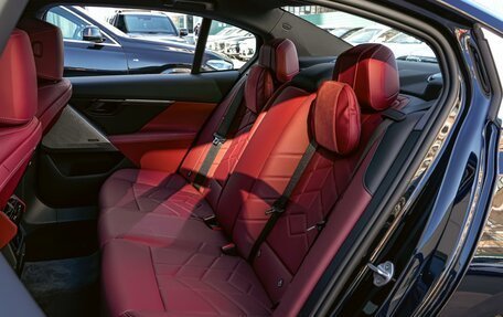 BMW 5 серия, 2025 год, 7 670 000 рублей, 11 фотография