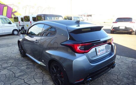 Toyota Yaris, 2025 год, 5 660 000 рублей, 6 фотография