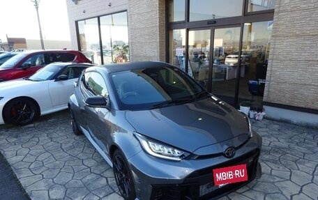 Toyota Yaris, 2025 год, 5 660 000 рублей, 4 фотография