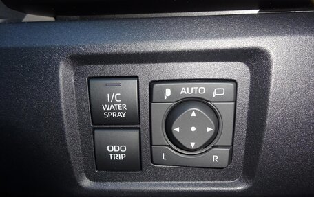 Toyota Yaris, 2025 год, 5 660 000 рублей, 19 фотография