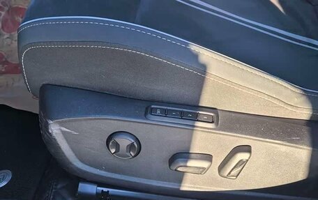 Volkswagen Golf VIII, 2022 год, 1 830 000 рублей, 9 фотография