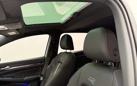 Volkswagen Golf VIII, 2022 год, 1 810 000 рублей, 10 фотография