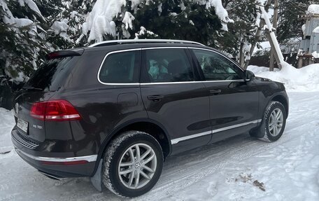 Volkswagen Touareg III, 2017 год, 3 600 000 рублей, 2 фотография