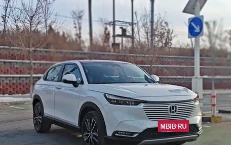 Honda Vezel, 2022 год, 2 050 760 рублей, 3 фотография