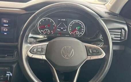 Volkswagen T-Cross I, 2023 год, 1 050 325 рублей, 10 фотография