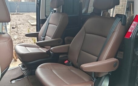 Hyundai Grand Starex Grand Starex I рестайлинг 2, 2020 год, 4 900 000 рублей, 10 фотография