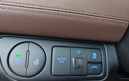 Hyundai Grand Starex Grand Starex I рестайлинг 2, 2020 год, 4 900 000 рублей, 26 фотография