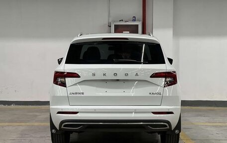 Skoda Karoq I, 2023 год, 1 900 178 рублей, 6 фотография