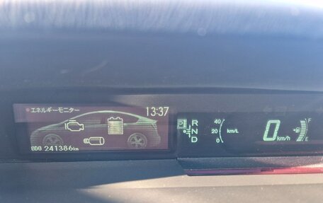 Toyota Prius, 2012 год, 1 000 000 рублей, 6 фотография