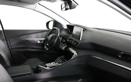 Peugeot 5008 II, 2019 год, 1 949 000 рублей, 10 фотография