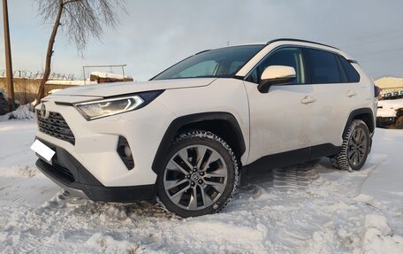 Toyota RAV4, 2020 год, 2 700 000 рублей, 1 фотография