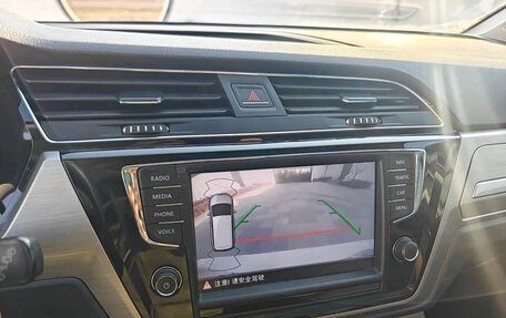 Volkswagen Touran III, 2021 год, 1 600 055 рублей, 13 фотография