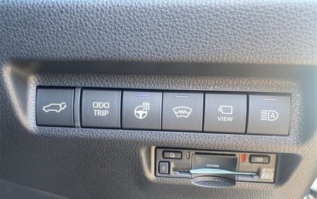 Toyota RAV4, 2022 год, 4 200 620 рублей, 14 фотография