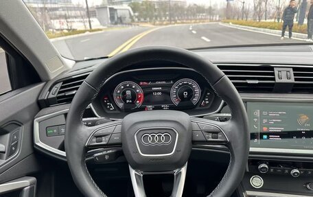 Audi Q3, 2022 год, 2 321 000 рублей, 10 фотография