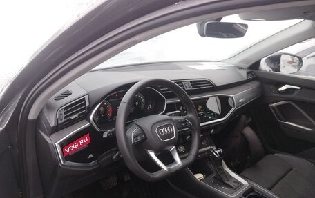 Audi Q3, 2022 год, 2 321 000 рублей, 8 фотография