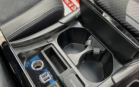 Toyota Harrier, 2019 год, 2 282 000 рублей, 13 фотография