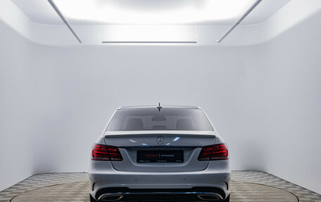 Mercedes-Benz E-Класс, 2014 год, 1 870 000 рублей, 4 фотография