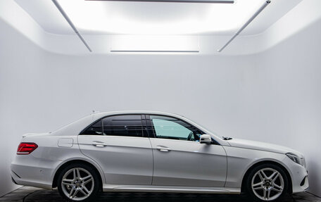 Mercedes-Benz E-Класс, 2014 год, 1 870 000 рублей, 6 фотография