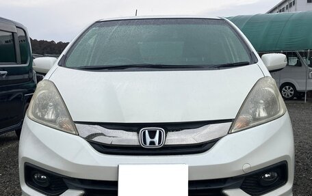 Honda Fit Shuttle I рестайлинг, 2015 год, 854 000 рублей, 2 фотография
