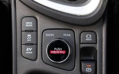 Toyota Yaris Cross, 2022 год, 1 512 000 рублей, 11 фотография