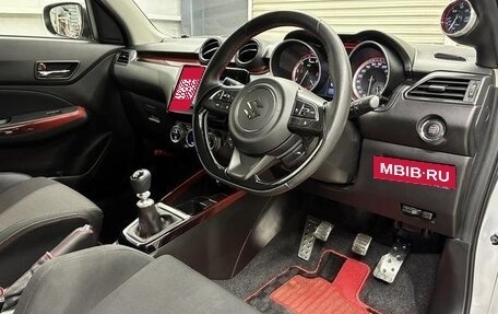 Suzuki Swift V, 2022 год, 1 064 008 рублей, 14 фотография