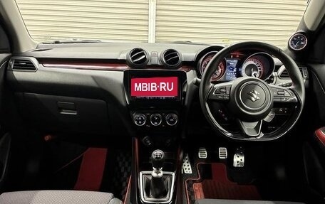 Suzuki Swift V, 2022 год, 1 064 008 рублей, 13 фотография