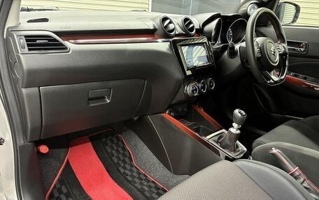 Suzuki Swift V, 2022 год, 1 064 008 рублей, 19 фотография