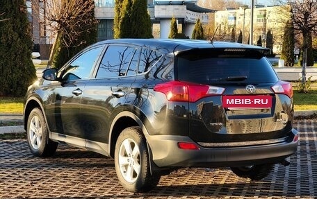 Toyota RAV4, 2013 год, 2 250 000 рублей, 3 фотография