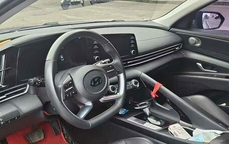 Hyundai Elantra, 2022 год, 1 350 620 рублей, 8 фотография