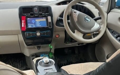 Nissan Leaf I, 2012 год, 550 000 рублей, 9 фотография